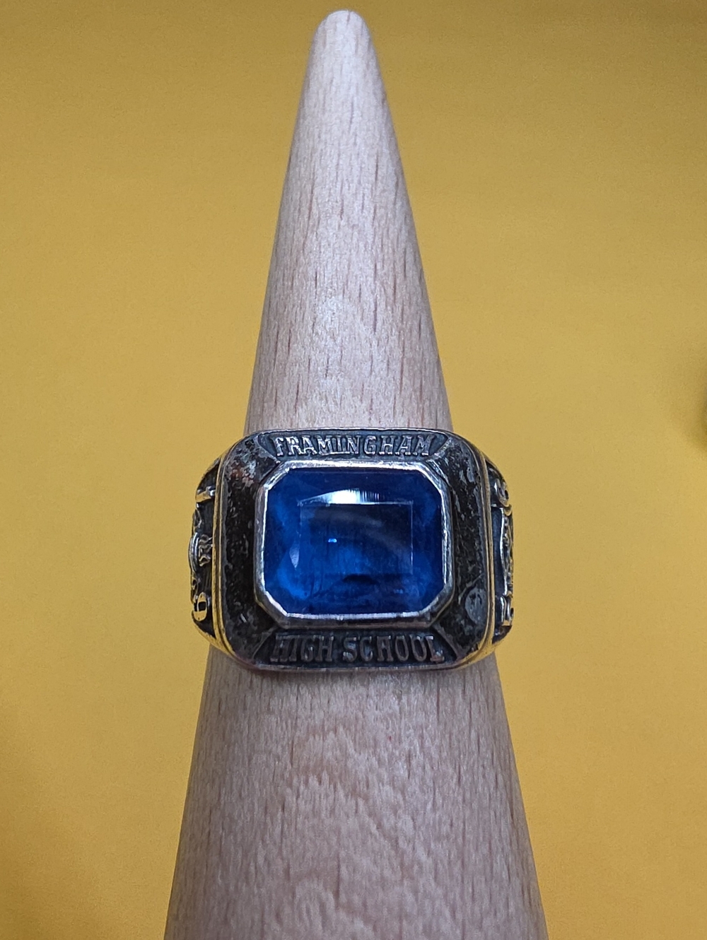 Vintage 1956 Sterling Balfour Class Ring ▪︎  Framingham High School ▪︎ AS-4.75